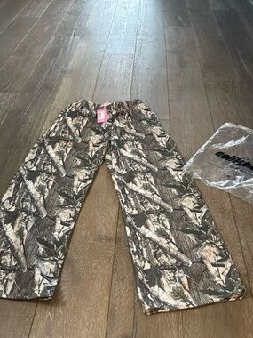 Edikted Kids Camouflage Pants - Gray & Green